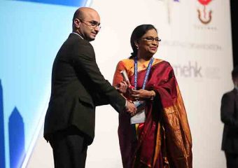 BEST SCIENTIFIC PAPER AWARD TO DR. ADITYA KELKAR-NIOEYES CLINIC IN PUNE